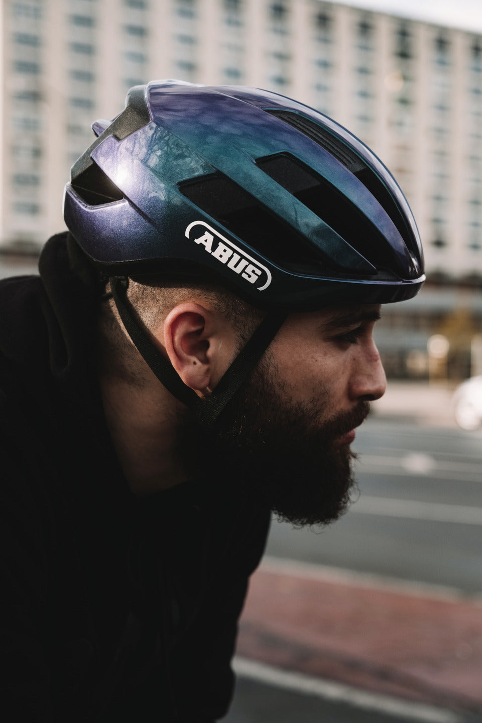 Abus WingBack Road Helmet